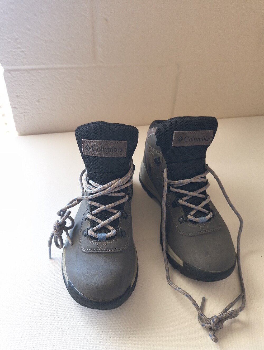 Columbia Hiking Boots - Durable Outdoor Footwear